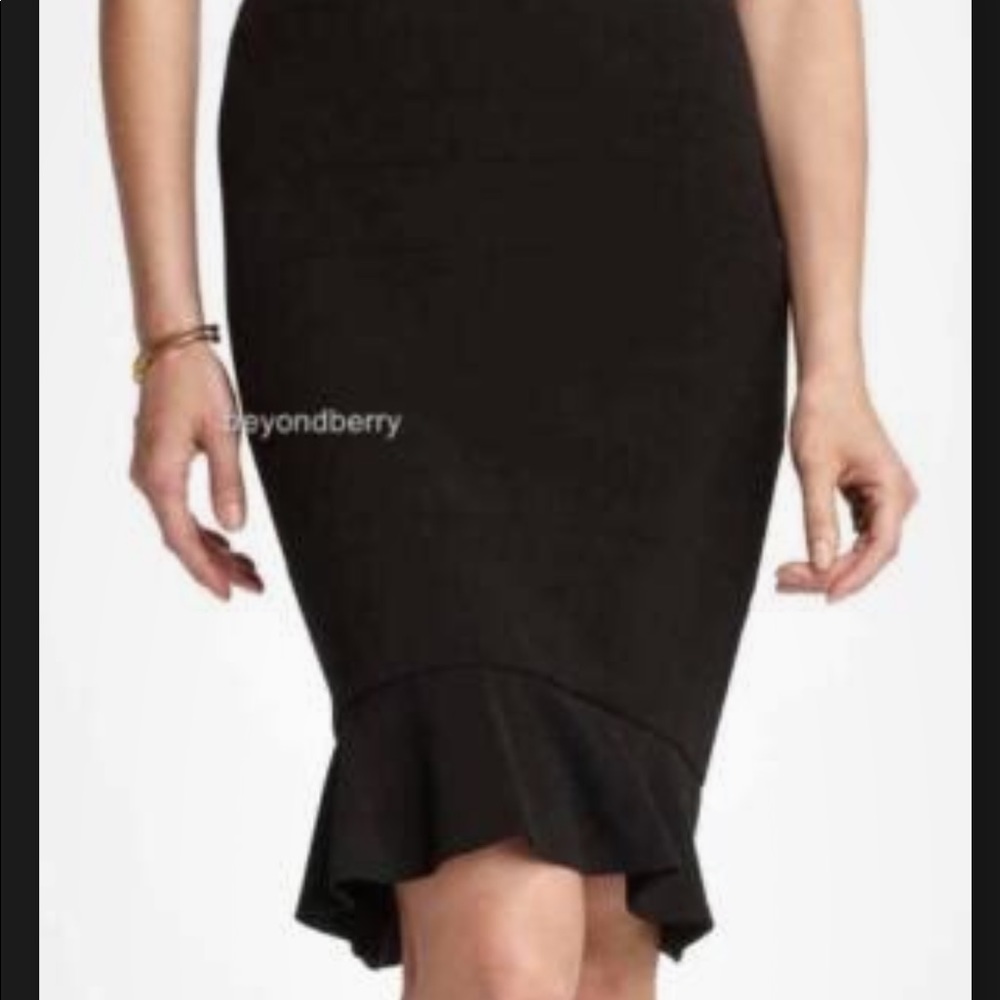 HD in Paris Black fitted flounced skirt, size 8. From Anthropologie.